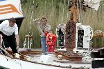 Muiden 9 mei 2004
Prins Constantijn met Prinses Laurentien en Prins Claus en prinses Eloise