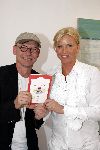 Laren 16 mei 2004
Presentatie boek Sjoerd Pleijsier.  Sjoerd metAnita Witsier