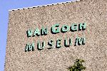 Amsterdam 18 mei 2004
Mat Damon en Catharina Zeta Jones bezoeken van Gogh museum.