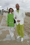 Bloemendaal 12 mei 2004
Feestje van Leco  Zadelhoff in strandtent vroeger.
Annemiek Verdoorn met Maik de Boer