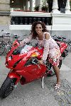 Amsterdam 25 mei 2005
Chimene v Oosterhout met motor
