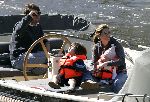 Amsterdam 14 mei 2005
Reinout Oerlemans en Danielle Overgaag varen met sloep.
Fiene en Thijmen zijn ook mee.