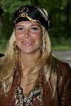 Vierhouten 29 mei 2005
Rally met cabrio's vanwege 10 jarig bestaan Beau Monde.
Estelle Gullit met hoofddoekje