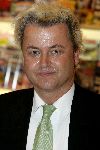 Amsterdam 27 mei 2005
Geert Wilders boek signeren bij Ako winkel op Beethovenstraat.