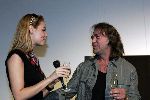 Naarden 12 mei 2005
Presentatie boek schreeuwen/huilen van Govert de Roos bij Arsenaal.
Govert de Roos en Froukje de Both