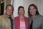 Naarden 12 mei 2005
Presentatie boek schreeuwen/huilen van Govert de Roos bij Arsenaal.
Huub Stapel met vrouw Resie en Govert