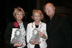 Amsterdam 30 mei 2005
Presentatie Boek Mary Dresselhuys in schouwburg amsterdam.
Petra Laseur (l) en Merel Laseur(r)  en Joop v d Ende