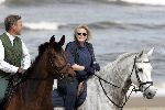Katwijk 29 mei 2005
Koningin Beatrix paard rijden op het strand van katwijk.