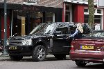 Amsterdam 10 mei 2005
Maria Kooistra zwanger op cornelis schuytstraat  in Range Rover jeep