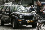 Amsterdam 10 mei 2005
Patty Brard met rasta haar en jeep op cornelis schuytstraat