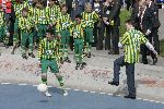 Scheveningen 30 april 2005
Koningin Beatrix viert 25 jarig jubileum.
Prins Constantijn voetballen