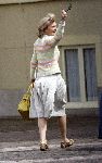 Den Haag 9 mei 2005
Prinses Irene in vrijetijds kleding bij paleis Noordeinde in Den Haag.