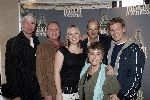 Amsterdam 20 mei 2005
Perslunch ivm John Kraaykamp musical awards in Fifteen.
vlnr ...Wieneke Remmers (zwarte blouse) Willem Ennes (kaal Bril) Sylvia Alberts en Dennis Overeem