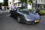 Joure 28 mei 2005
Trouwen Yvonne Jaspers en Pieter v d Beukering.
Yvonne in Porsche cabrio