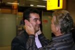 Schiphol 5 november 2006
hans Breukhoven arriveert op schiphol na reis naar de Mount Everest. Connie Constanza Jordi (met zijn vrouw) Marvin Shanna en  Edwin Breukhoven samen met zijn vader