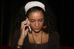 Amsterdam 24 oktober 2006
Miss verkiezing proefdiervrij in Odeon.
Fajah Lourens met gsm