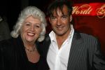 Baarn 26 oktober 2006
Tooske Ragas presenteert het nieuwe sbs programma Je wordt bedankt met daarin Gerard Joling met Country Wilma