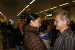 Schiphol 5 november 2006
hans Breukhoven arriveert op schiphol na reis naar de Mount Everest. Connie Constanza Jordi (met zijn vrouw) Marvin Shanna en  Edwin(met vriendin) zijn 
daar.