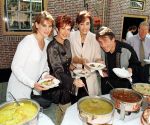 Gert & Hermien met hun dochters Sheila Timmerman en  Sandra Timmerman