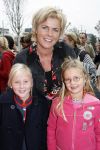 Scheveningen 25 oktober 2006
Premiere Kus in het circustheater.Irene Moors met dochter  .