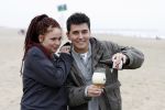 Scheveningen 25 oktober 2006. Jan Smit op het strand van scheveningen met biertje in zijn hand.