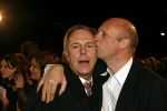 Apeldoorn 2 november 2006
Premiere My fair lady.
 Haye v d Heyden en Jos Brink kussend
Peter Smulders bv