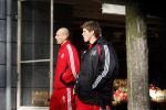 Amsterdam 2 november 2006
Jaap Stam en Klaas Jan Huntelaar aan het shoppen op de beethovenstraat op de dag van de wedstrijd.