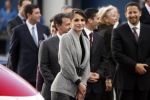 Zeewolde 1 november 2006
Koning Abdullah Koningin Rania en Koningin Beatrix op bezoek bij de spyker fabriek waar ze rondgeleid worden door Viktor Muller.