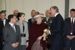 Zeewolde 1 november 2006
Koning Abdullah Koningin Rania en Koningin Beatrix op bezoek bij de spyker fabriek waar ze rondgeleid worden door Viktor Muller.