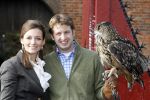Muiden 3 september 2006
Prinses Aimee en Prins Floris bij muiderslot voor make af difference day. met roofvogel uil
Peter Smulders bv