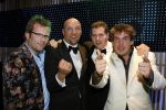 Amsterdam 20 oktober 2006
Uitreiking televizierring in het ij theater.
winnaars de Lama's met Ruben v d Meer(kaal) Ruben Nicolai(wit)
Tijl Beckand en Patrick Lodiers (bril.