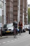 Amsterdam 16 oktober 2009
Anna Drijver op de fiets.
Peter Smulders bv
