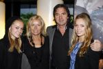 Rotterdam 25 oktober 2009
Premiere Holiday on ice in ahoy. Hein Vergeer met vrouw en dochter
Peter Smulders bv
