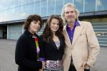 Amsterdam 18 oktober 2009
Premiere Sing along. Henriette Tol met man en dochter
Peter Smulders bv
