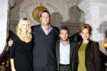 Amsterdam  26 oktober 2009
Photocall Couples Retreat met Vince Vaughn Malin Akerman en Peter Billingsley
en de nederlandse actrice Janna Fassaert
Peter Smulders bv
