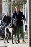 Amsterdam 17 oktober 2009
Jort Kelder met grote hond tijdens opnames van bij ons op de PC
Peter Smulders