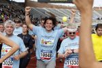 Amsterdam 18 oktober 2009
Wendy v Dijk geeft het startschot van de 7.5 km van Menzis bij de amsterdam marathon. Er wordt gelopen voor de stichting Semmy.
 Wendy is 4 en een halve maand zwanger. Haar broer Mike loopt ook mee alsmede Lodewijk Hoekstra.
Peter Smulders bv
