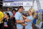 Amsterdam 18 oktober 2009
Wendy v Dijk geeft het startschot van de 7.5 km van Menzis bij de amsterdam marathon. Er wordt gelopen voor de stichting Semmy.
 Wendy is 4 en een halve maand zwanger. Haar broer Mike loopt ook mee alsmede Lodewijk Hoekstra.
Peter Smulders bv