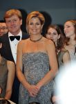 Den Haag 28 oktober 2009
Prinses Maxima Prins Willem Alexander Koningin Beatrix Prins Laurentien en Prins Constantijn bij opening Holland festival in Lucent danstheater.
Peter Smulders bv