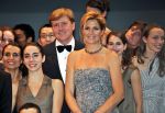 Den Haag 28 oktober 2009
Prinses Maxima Prins Willem Alexander Koningin Beatrix Prins Laurentien en Prins Constantijn bij opening Holland festival in Lucent danstheater.
Peter Smulders bv