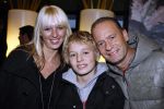 Rotterdam 25 oktober 2009
Premiere Holiday on ice in ahoy. Ron Boszhard met vriendin en zoon
Peter Smulders bv