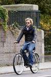 Amsterdam 13 oktober 2009
Sander Foppele op de fiets in Amsterdam.
Peter Smulders bv