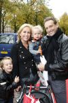 Den Haag 11 oktober 2009
Premiere in theater Diligentia. Tanja Jess met kinderen en broer
Peter Smulders bv