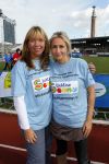 Amsterdam 18 oktober 2009
Wendy v Dijk geeft het startschot van de 7.5 km van Menzis bij de amsterdam marathon. Er wordt gelopen voor de stichting Semmy.
 Wendy is 4 en een halve maand zwanger. Haar broer Mike loopt ook mee alsmede Lodewijk Hoekstra.
Peter Smulders bv