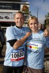 Amsterdam 18 oktober 2009
Wendy v Dijk geeft het startschot van de 7.5 km van Menzis bij de amsterdam marathon. Er wordt gelopen voor de stichting Semmy.
 Wendy is 4 en een halve maand zwanger. Haar broer Mike loopt ook mee alsmede Lodewijk Hoekstra.
Peter Smulders bv