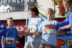 Amsterdam 18 oktober 2009
Wendy v Dijk geeft het startschot van de 7.5 km van Menzis bij de amsterdam marathon. Er wordt gelopen voor de stichting Semmy.
 Wendy is 4 en een halve maand zwanger. Haar broer Mike loopt ook mee alsmede Lodewijk Hoekstra.
Peter Smulders bv