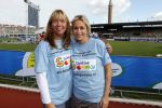 Amsterdam 18 oktober 2009
Wendy v Dijk geeft het startschot van de 7.5 km van Menzis bij de amsterdam marathon. Er wordt gelopen voor de stichting Semmy.
 Wendy is 4 en een halve maand zwanger. Haar broer Mike loopt ook mee alsmede Lodewijk Hoekstra.
Peter Smulders bv