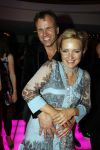 Amsterdam 23 oktober 2009
Televizierring 2009 in Carre in Amsterdam. Yvonne Jaspoers verliefd met haar man
Peter Smulders bv