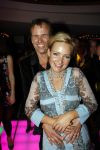 Amsterdam 23 oktober 2009
Televizierring 2009 in Carre in Amsterdam. Yvonne Jaspoers verliefd met haar man
Peter Smulders bv