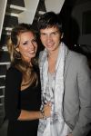 Amsterdam 6 november 2010
12 en een half jarig bestaan en presentatiie van het Buddha to Buddha boek in de supper club. Candy Dulfer met vriend
Peter Smulders bv
